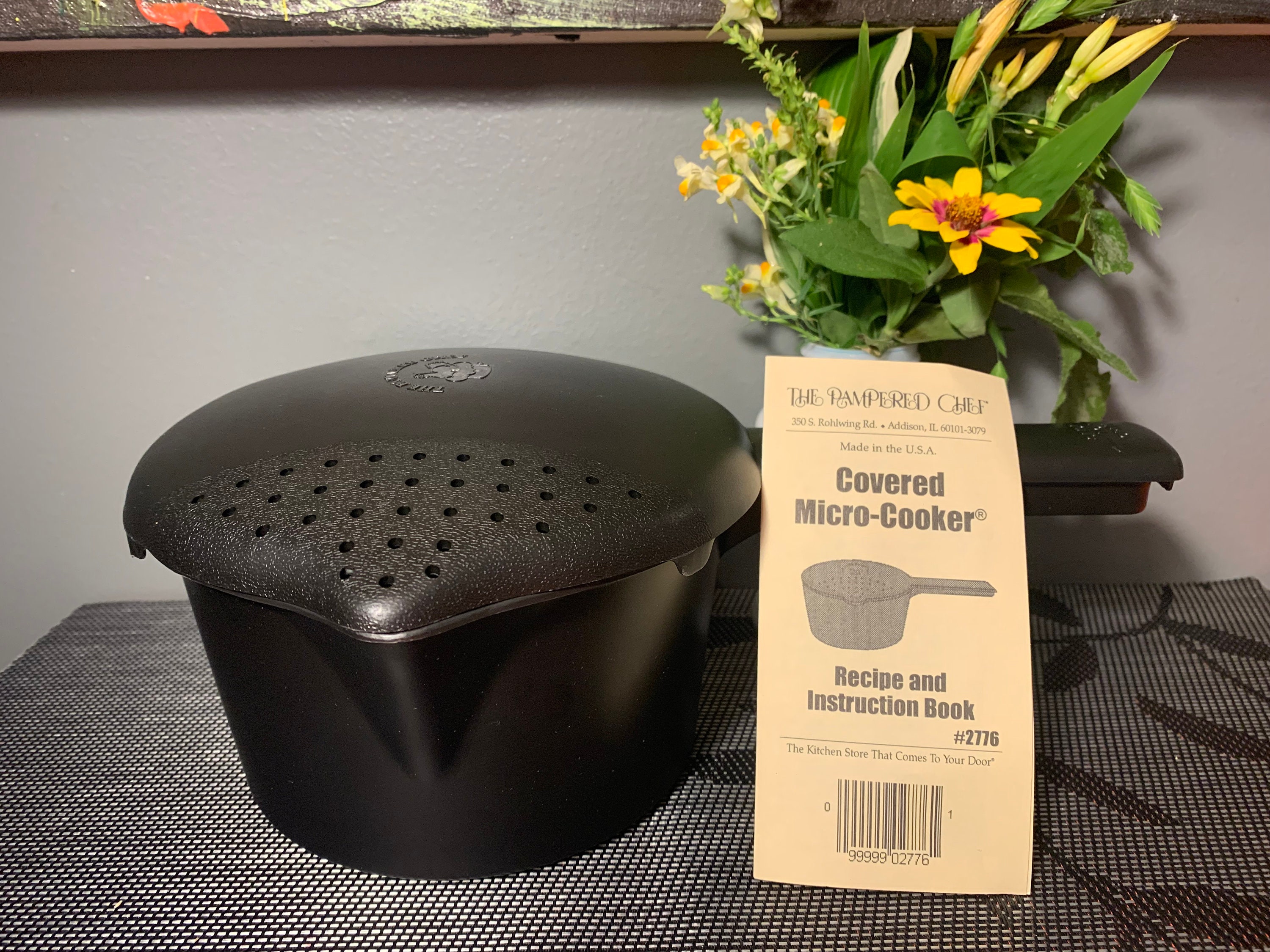  Pampered Chef Large Micro Cooker for Microwave 2 Quart: Home  And Garden Products: Home & Kitchen