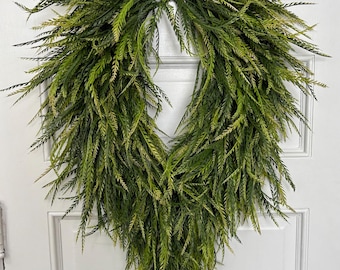 NO BOW Saw Grass Wreath, Cascading Green Wreath, Year Round Green Wreath, Neutal Wreath, Front Door Wreath. Add your own bow preference.