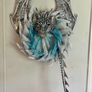 Dragon Wreath, Ice Dragon Wreath, White Dragon, Dragon, Man Cave Decor, Game Room Decor,