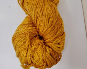 Mushroom Dyed 17 Micron Merino Worsted Yarn - Buttercup