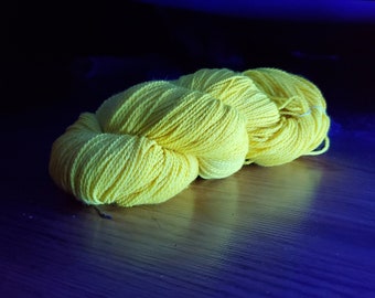 Mushroom Dyed 17 Micron Merino Fingering - Bright Yellow & UV Responsive