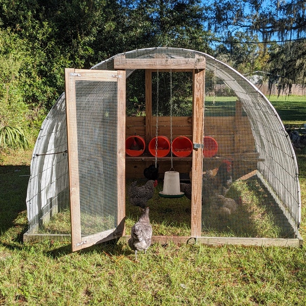 Chicken Tractor Plans - 8'x10' Moveable Chicken Coop