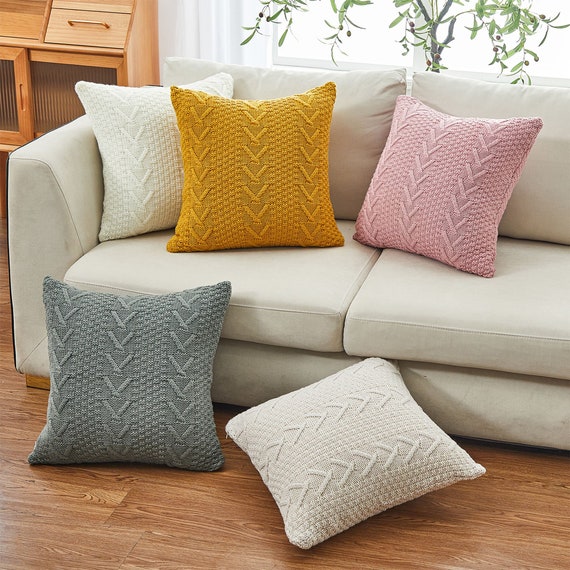 Arrowhead Throw Cushion + Insert 18 x 18 inches