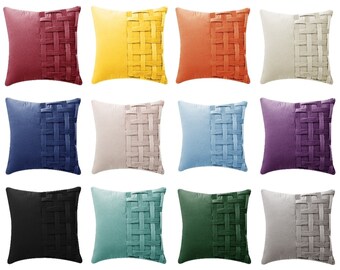 Velvet Bold Cross Cushion+ Insert