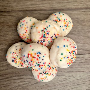 Italian Biscotti: 12 cookies