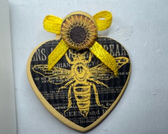Dollhouse Miniature Honey Bee Wreath w/ Sunflowers