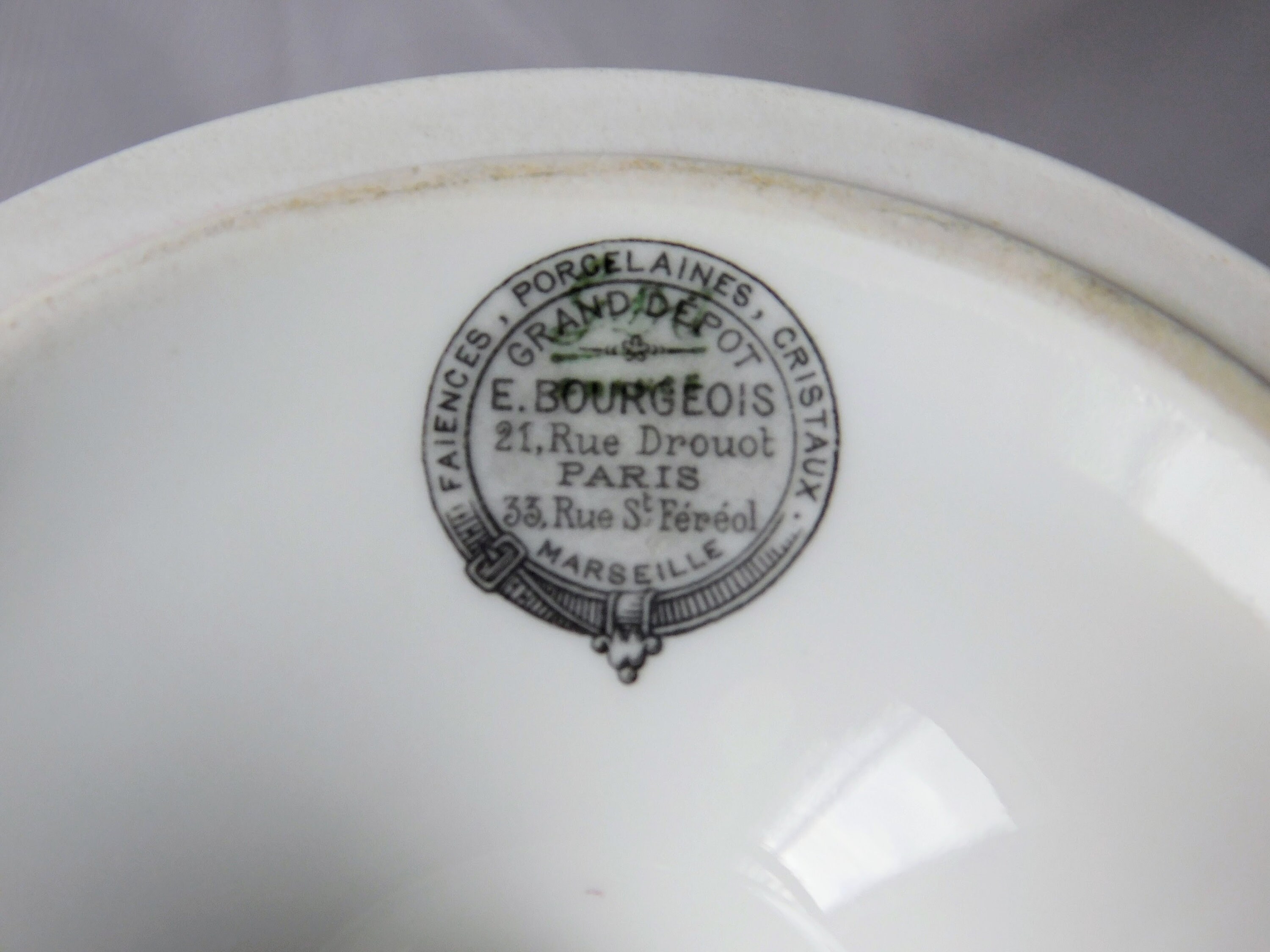 Faience Porcelaine Cristaux E Bourgeois Prix Antique Rare GDA Limoges Porcelain Pedestal Dish, Burgundy Color Inlaid