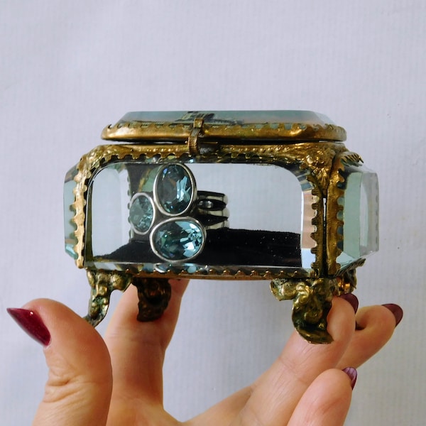 Rectangular Jewelry Casket. Antique French Ormolu Box. Jewellery Storage. Luxurious Jewellery Holder. French Antique Decor. Beveled Glass.