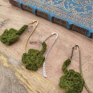 Marque page vintage trèfle à 4 feuilles en crochet fait main