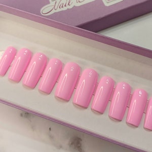 Pink | Medium Square | Press on Nails