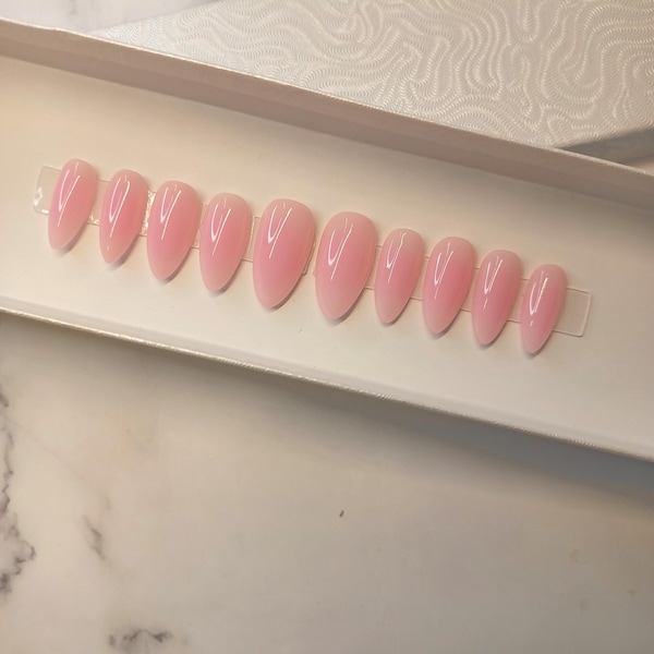 Light Pink | Aura | Medium Almond | Press on Nails