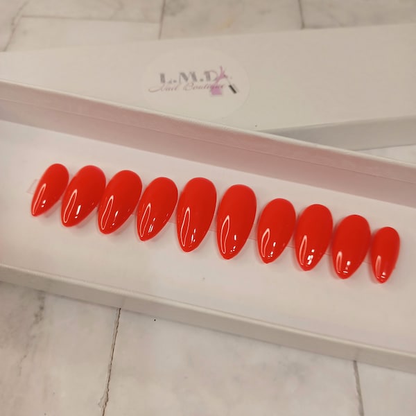 Classic Red | Almond Shape | Press on Nails