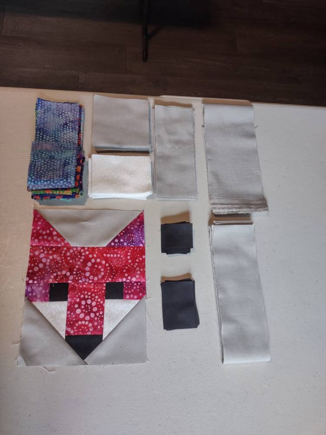 Fancy Fox Quilt Kit Elizabeth Hartman Precut Batik Baby Quilt 35x47