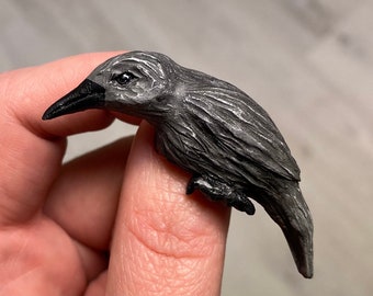 Raven - Pin