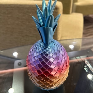 Layered Diamonds Pineapple Plant Decor - Gift for Home or Office