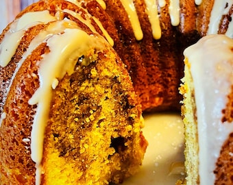 Honey Bun Cake