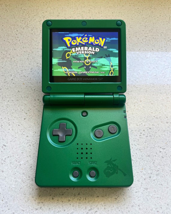 Jogo Pokémon Emerald Version GameBoy Advance