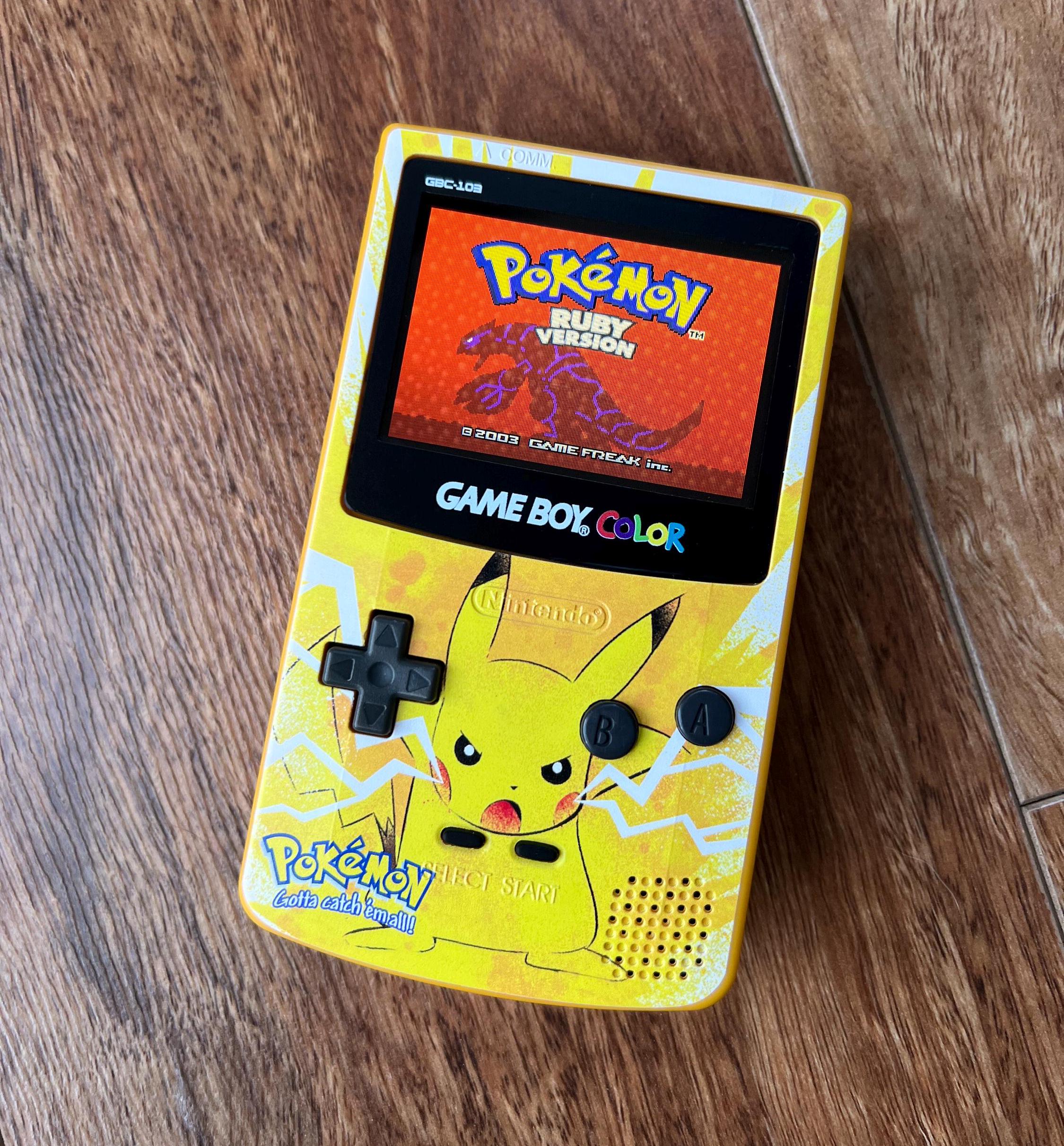 Nintendo Gameboy Color GBC103 DS Lite Console Pikachu
