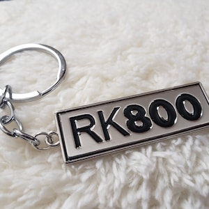 Detroit Become Human RK800 Connor Keychain