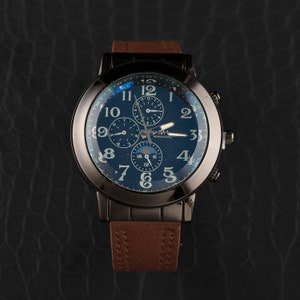 ORAHAO Mens Watches Quartz Movement Chronograph Leather Strap Fashion Business Sport Design Scratch Resistant Wristwatch Elegant Watch