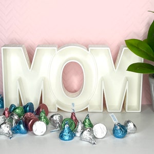 FILE para MOM Box Tray para impressão 3D, com detalhe em relevo de margarida. Bandeja de charcutaria, caixa de bugigangas, caixa de presente