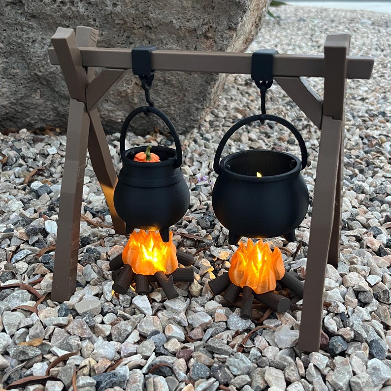 1/6 Scale Cauldron Rack Kit: 3D Printed Display for Fashion Dolls ...