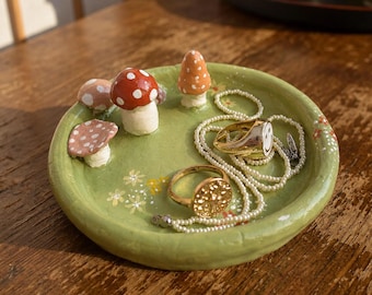 Handmade Mushroom Clay Ring Dish – Painted Ceramic Jewelry Tray
