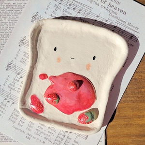 Strawberry Jam Bread Clay Dish - Ceramic Strawberry Tray, Clay Jewelry Holder Ring Dish