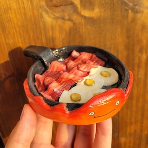 Anime Clay Dish - japońska taca na biżuterię anime malowana ceramiczna płyta, naczynie na pierścień Calcifer, malowana skała