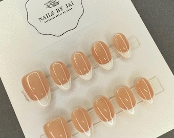 Handmade Press on Nails/ White Frenchies/ French Tip Nails / Classic Nails/ Please Read Description!