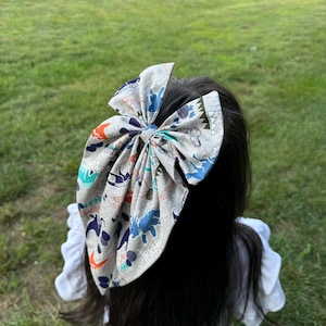 Hair bow, Dinosaur Girls Hair Bow gift Bow Coquette Girls Ultimate Dino Gift