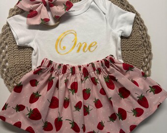 Berry  First Birthday Outfit – Baby Girl Bodysuit, Pink Skirt, Bow