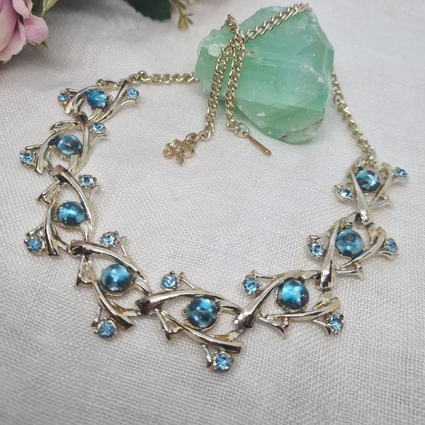 Vintage Exquisite Gold necklace 1950s Blue Rhinestone with blue and black Glass Cabochons