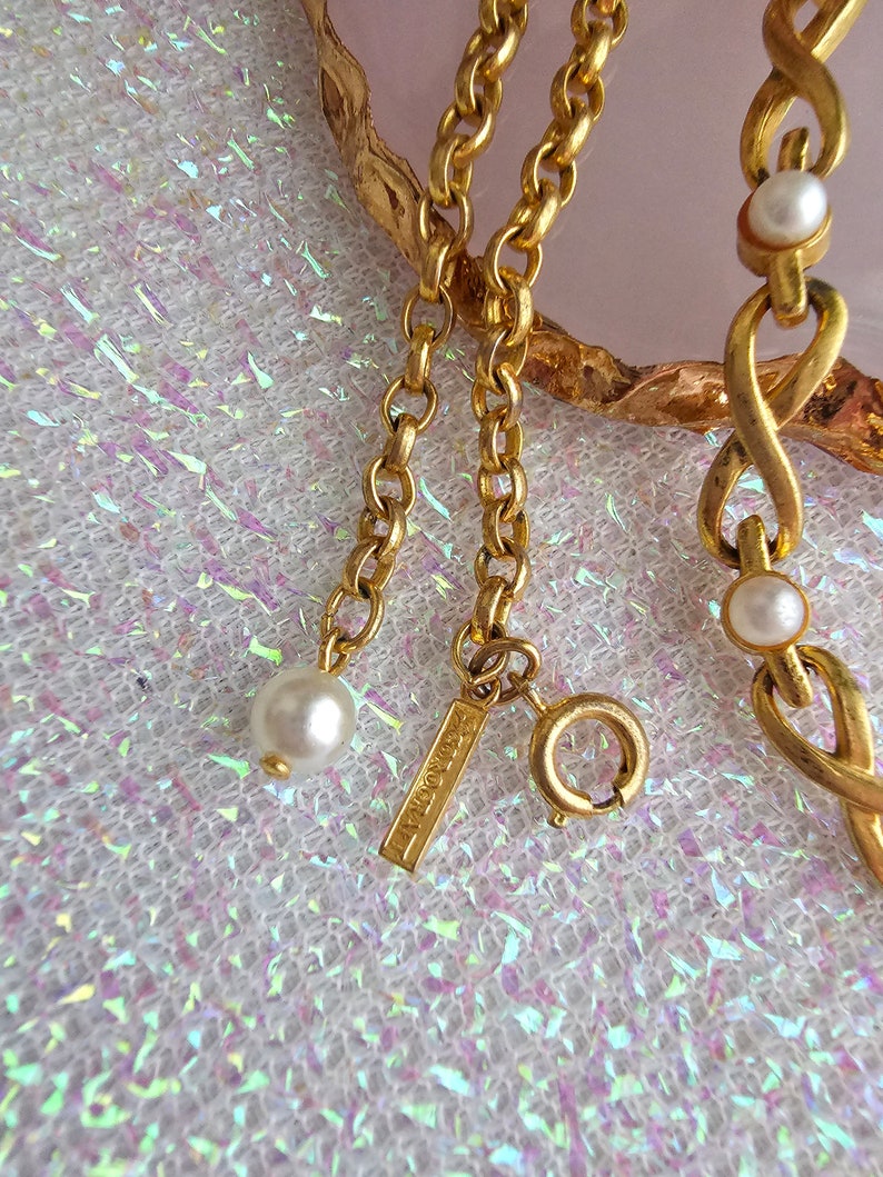 Vintage Corocraft Gold Faux Pearl Necklace & Matching Stud Earrings