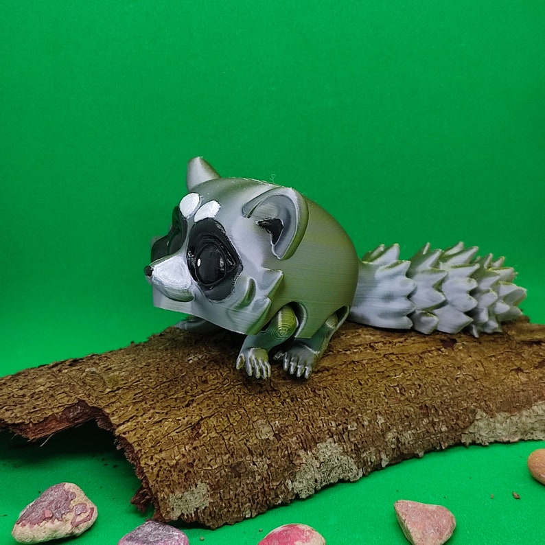 Articulated Raccoon Figurine: 3D Printed Poseable Collectible - Etsy