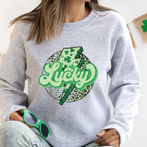 Retro Feeling Lucky Shirt,Lucky Shirt,Lucky Tee,Irish T Shirt,Shamrocks Shirt,Family Matching St. Patrick's Day Gift Tee,Western Lucky Shirt