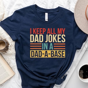 Je garde toutes mes blagues de papa dans une chemise de papa, chemise de nouveau papa, chemise de papa, chemise de papa, chemise de fête des pères, meilleure chemise de papa, cadeau pour papa, papa drôle