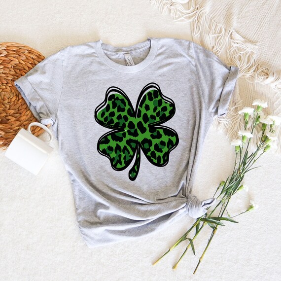 Leopard Shamrock Shirt,St Patricks Day Shirt,Irish Gifts,Irish Clover Shirt,Shamrock Shirt,Leopard Shamrock,Lucky Shirt,Irish Day Shirt