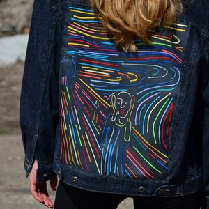 The Scream | Upcycled Art | Sustainable Fashion | Handcrafted Masterpiece | zero waste | Edvard Munch | zigzag | colorful | embroidery