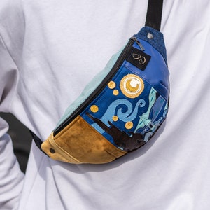Riñonera Art Starry Night / Arte único de patchwork reciclado para un estilo de vida sostenible y elegante / Riñonera / Tasche / Riñonera