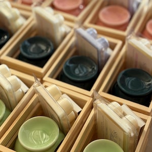 Wax melter and soy wax melts packaged in wooden box, ready to gift home fragrance set