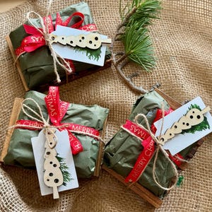 Christmas Soap Gift Set with Wooden Dish: Handmade Holiday Soap Bar