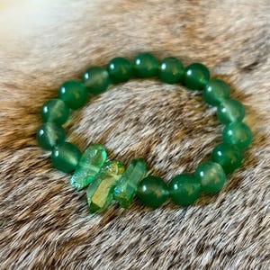Green Crystal Quartz Aventurine Beaded Stretch Bracelet