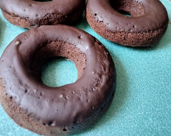 Keto Chocolate Donuts