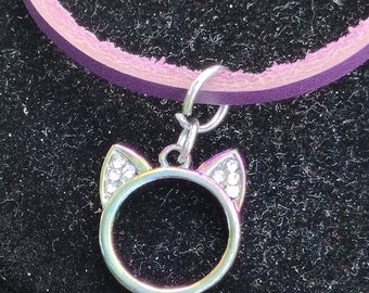 Outlined Cat Face Charm Leather Bracelet