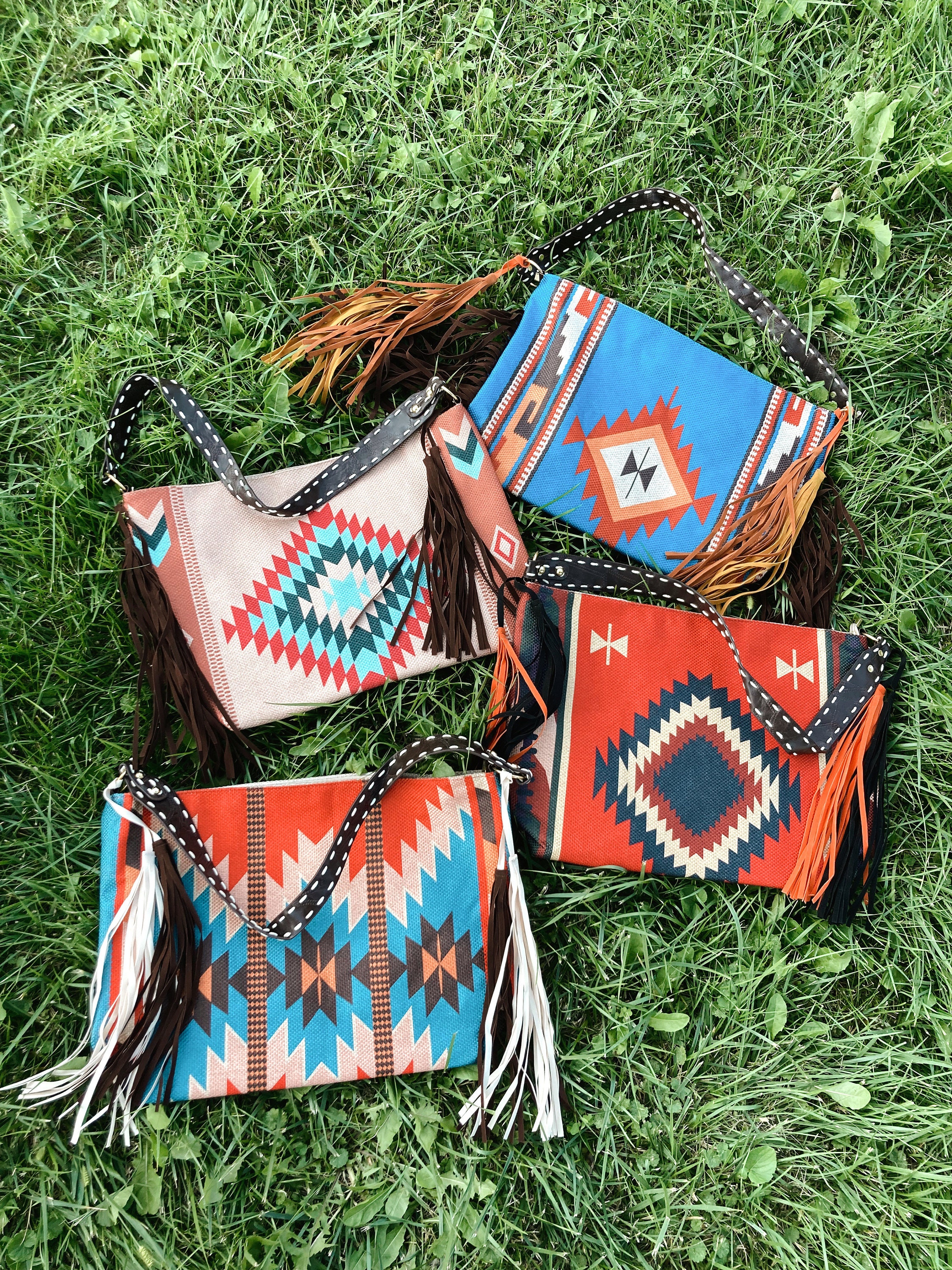 Khaki Western Aztec Print Fringe Shoulder Bag – GeneRAEtions