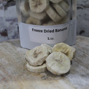Freeze Dried Banana Dog Treats | Freeze Dried Bananas | Freeze Dried Dog Treats | Dog Treats