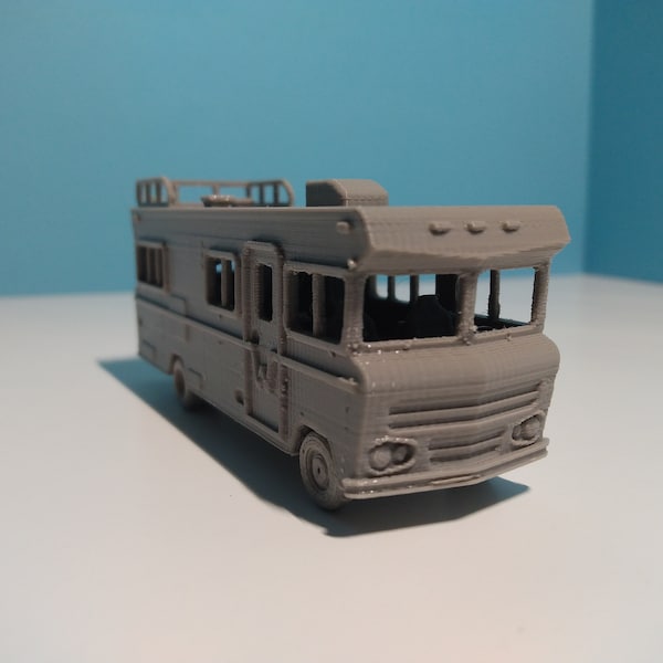 HO Scale Motor Home Winnebago Chieftain 1974 - 3D Printed - Model Train or Diorama