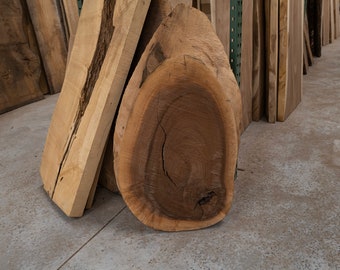 Walnut Wood Cookie. Large 42x24x2in Beautiful grain