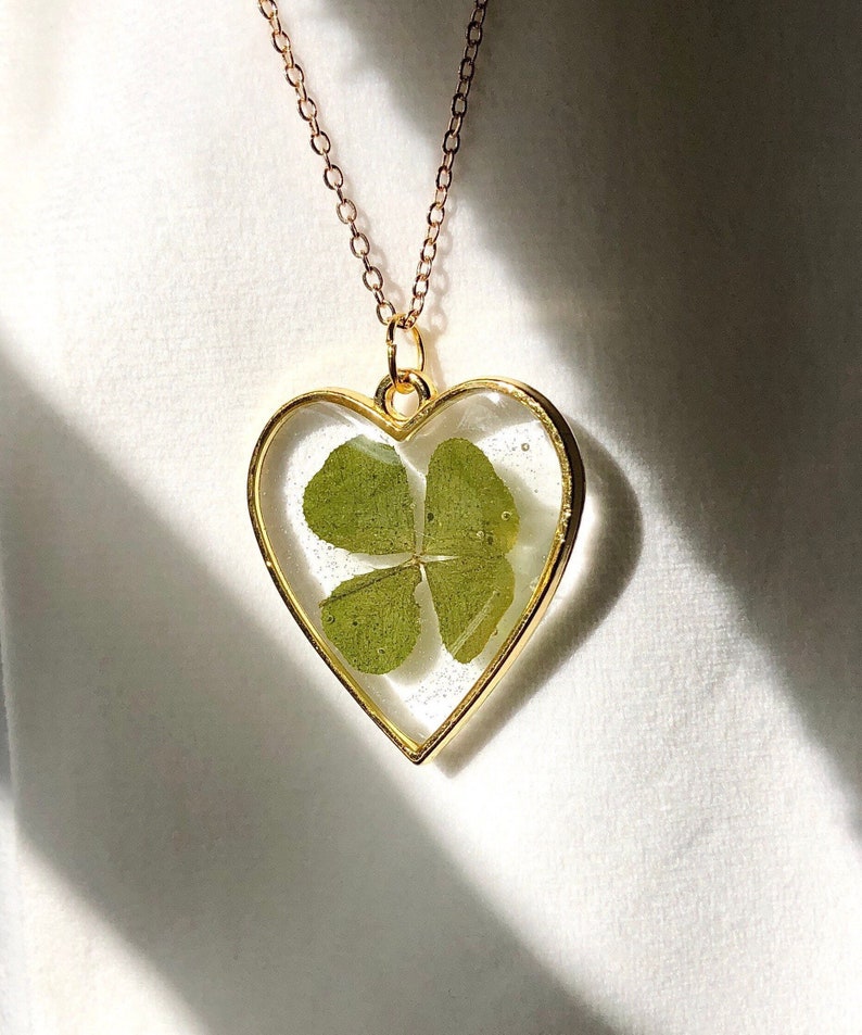 REAL fourleaf clover necklace, lucky clover necklace, good luck gift, clover necklace, botanical necklace, botanical jewelry heart